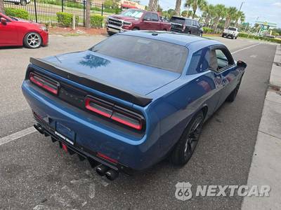 2021 Dodge Challenger R/T - zdjęcie 3 z 21 - miniatura