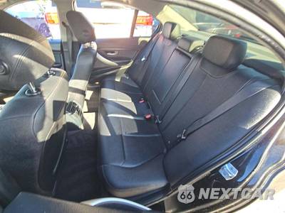 2017 BMW 3 Series Sedan 320i - zdjęcie 13 z 25 - miniatura