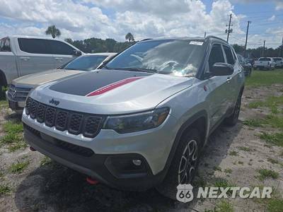2024 Jeep Compass Trailhawk - zdjęcie 1 z 22 - miniatura