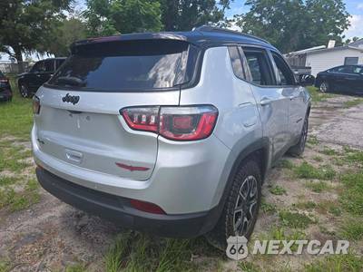 2024 Jeep Compass Trailhawk - zdjęcie 3 z 22 - miniatura
