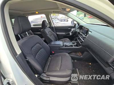 2022 Nissan Pathfinder SV - zdjęcie 19 z 25 - miniatura