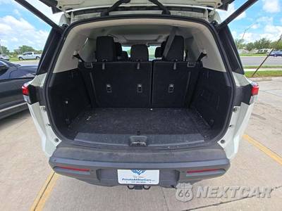 2022 Nissan Pathfinder SV - zdjęcie 15 z 25 - miniatura