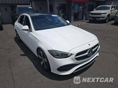 2023 Mercedes-Benz C 300 Sedan - zdjęcie 4 z 20 - miniatura