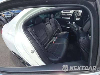 2023 Mercedes-Benz C 300 Sedan - zdjęcie 16 z 20 - miniatura