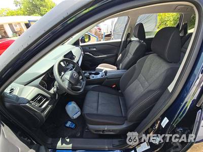 2026 Nissan Rogue SV - zdjęcie 6 z 20 - miniatura