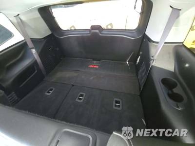 2017 GMC Yukon SLT 4SA - zdjęcie 14 z 22 - miniatura
