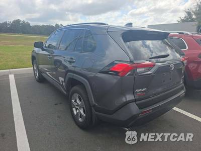 2025 Toyota RAV4 XLE - zdjęcie 2 z 20 - miniatura