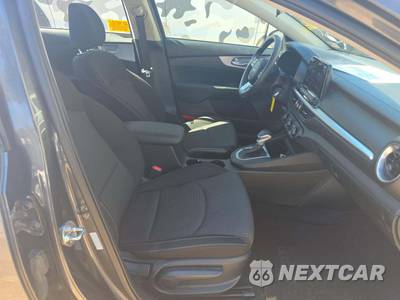 2024 Kia Forte LXS - zdjęcie 18 z 24 - miniatura