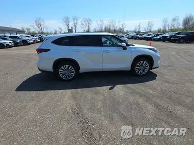 2026 Toyota Highlander Hybrid Limited - zdjęcie 5 z 33 - miniatura