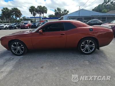 2020 Dodge Challenger SXT - zdjęcie 3 z 27 - miniatura