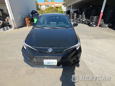2026 Toyota Corolla XSE Sedan - zdjęcie 2 z 26 - miniatura