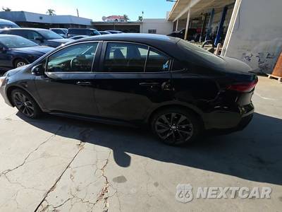 2026 Toyota Corolla XSE Sedan - zdjęcie 3 z 26 - miniatura