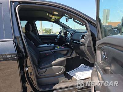2018 Nissan TITAN XD SV Crew Cab Medium Bed - zdjęcie 15 z 26 - miniatura