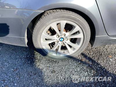 2009 BMW 5 Series Sports Wagon 535i xDrive - zdjęcie 26 z 31 - miniatura