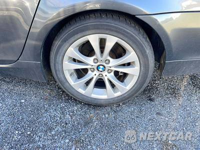 2009 BMW 5 Series Sports Wagon 535i xDrive - zdjęcie 25 z 31 - miniatura