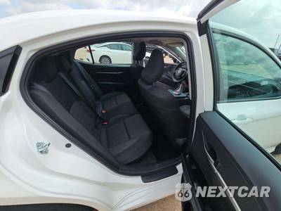 2026 Toyota Camry LE - zdjęcie 16 z 24 - miniatura