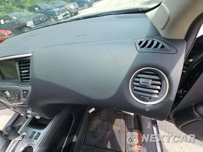 2017 Nissan Pathfinder SL - zdjęcie 20 z 24 - miniatura