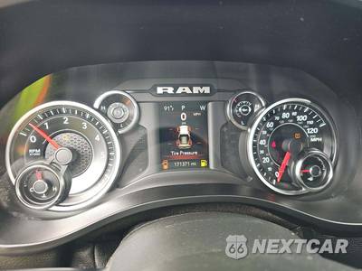 2019 Ram 1500 Big Horn/Lone Star Crew Cab Short Bed - zdjęcie 9 z 37 - miniatura