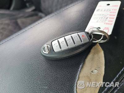 2017 Nissan Maxima SR - zdjęcie 8 z 30 - miniatura