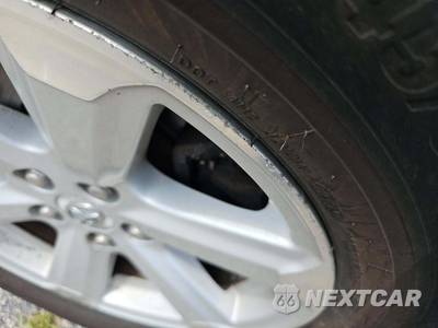 2010 Toyota Highlander SE - zdjęcie 32 z 32 - miniatura