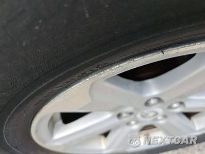 2010 Toyota Highlander SE - zdjęcie 27 z 32 - miniatura