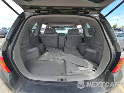2010 Toyota Highlander SE - zdjęcie 15 z 32 - miniatura