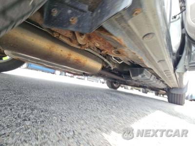 2010 Toyota Highlander SE - zdjęcie 18 z 32 - miniatura