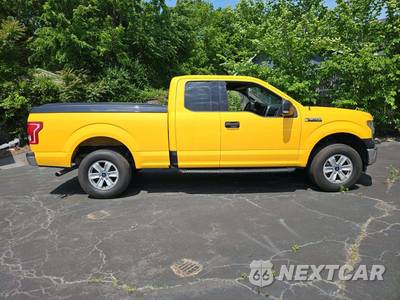 2017 Ford F-150 XLT Extended Cab Medium Bed w/Rear Doors - zdjęcie 4 z 30 - miniatura
