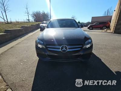 2016 Mercedes-Benz C 300 - zdjęcie 2 z 30 - miniatura