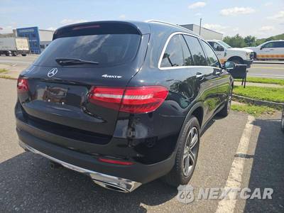 2018 Mercedes-Benz GLC 300 4MATIC - zdjęcie 3 z 23 - miniatura