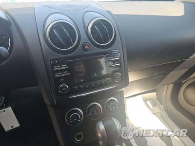 2015 Nissan Rogue Select S - zdjęcie 10 z 24 - miniatura
