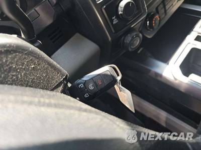 2019 Ford F-150 XLT Crew Cab Short Bed - zdjęcie 8 z 23 - miniatura