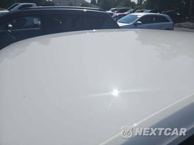 2015 Volkswagen Golf Launch Edition Hatchback - zdjęcie 12 z 22 - miniatura