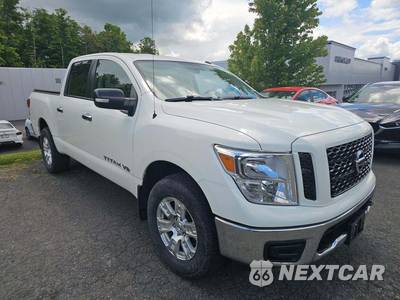 2019 Nissan TITAN SV Crew Cab Short Bed - zdjęcie 4 z 21 - miniatura