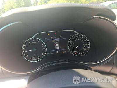 2017 Nissan Maxima SR - zdjęcie 9 z 23 - miniatura