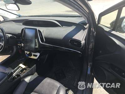 2017 Toyota Prius Prime Premium - zdjęcie 19 z 26 - miniatura