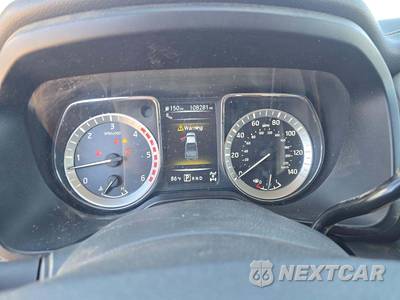 2017 Nissan TITAN XD PRO-4X Crew Cab Medium Bed - zdjęcie 9 z 23 - miniatura