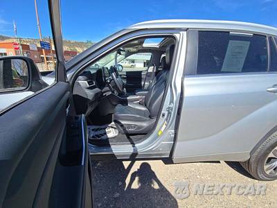 2024 Toyota Highlander XLE - zdjęcie 3 z 25 - miniatura