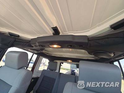 2009 Jeep Wrangler Unlimited X - zdjęcie 8 z 19 - miniatura