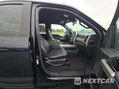 2022 Ford Super Duty F-250 Lariat Crew Cab Medium Bed - zdjęcie 18 z 27 - miniatura