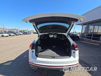 2024 Volkswagen Atlas Cross Sport 2.0T SEL R-Line - zdjęcie 11 z 22 - miniatura