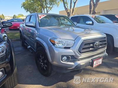 2020 Toyota Tacoma SR5 Crew Cab Medium Bed - zdjęcie 4 z 37 - miniatura