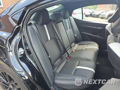 2026 Toyota Camry SE - zdjęcie 16 z 23 - miniatura