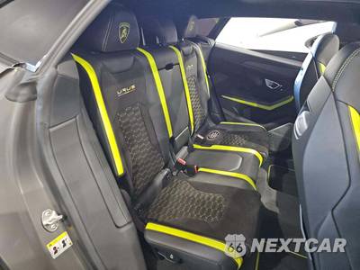 2022 Lamborghini Urus Graphite Capsule - zdjęcie 16 z 24 - miniatura