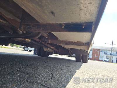 2014 Ford Super Duty E-350 Cutaway DRW - zdjęcie 7 z 19 - miniatura