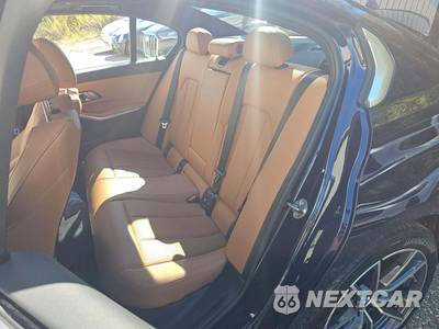 2022 BMW 3 Series Sedan 330i xDrive - zdjęcie 13 z 29 - miniatura