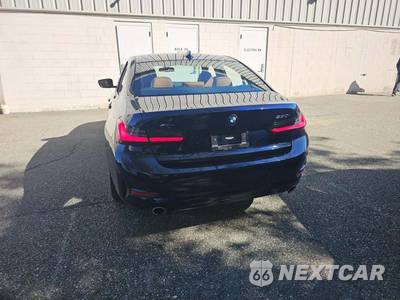 2022 BMW 3 Series Sedan 330i xDrive - zdjęcie 2 z 29 - miniatura