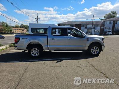 2025 Ford F-150 XLT Crew Cab Short Bed - zdjęcie 4 z 25 - miniatura