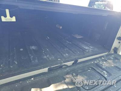 2020 Jeep Gladiator Mojave Crew Cab Medium Bed - zdjęcie 14 z 24 - miniatura