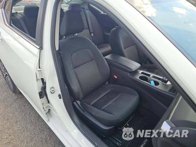 2025 Nissan Altima SV - zdjęcie 18 z 23 - miniatura